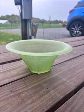 Green Decorative Glass Serving Bowl - Translucent Lime Accent